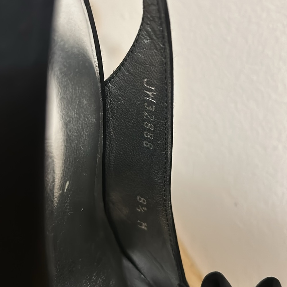 Stuart Weitzman Black Heels With Bows - image 5